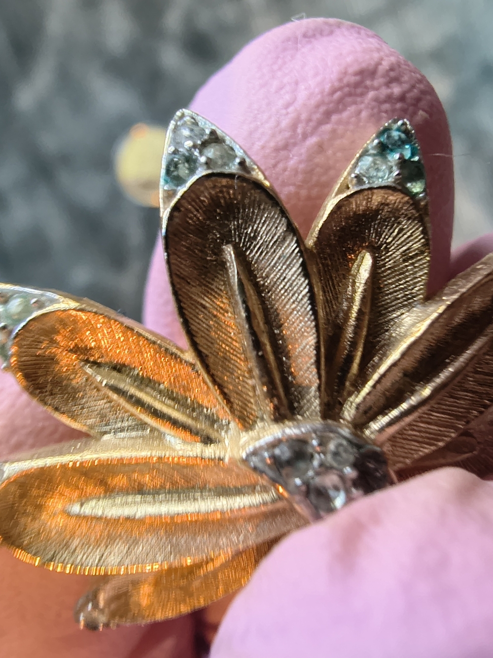 Trifari Vintage Gold Plated Orange Enamel Floral Clip-On Earrings with Gold Trim - Picture 6 of 12